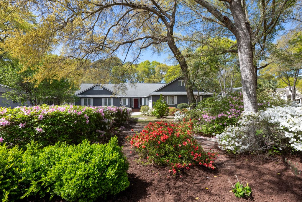 401 Sea Trail SW