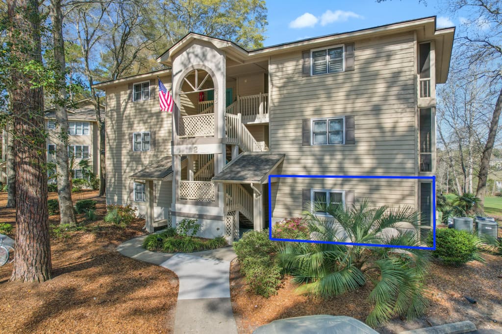 215 Clubhouse Rd Unit 2 | Pending